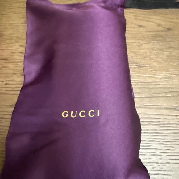 Sunglasses - Picture 3 of 6